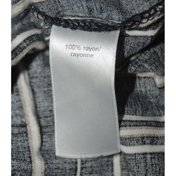 Maurices Black Button Front V-Neck 3/4 Sleeve Striped Blouse Top Size 2X - Picture 10 of 11